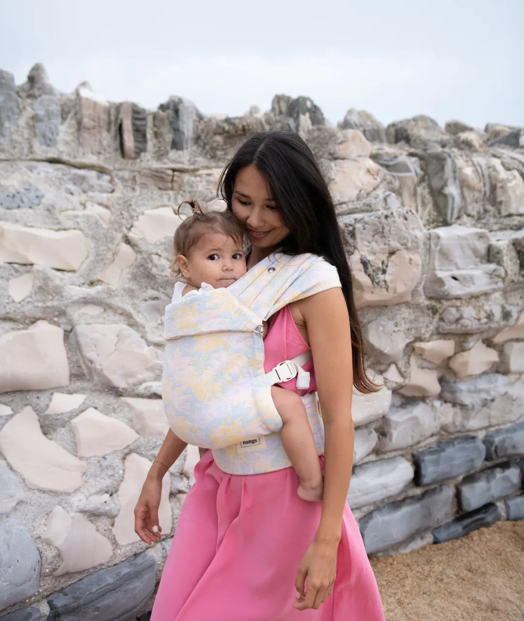 porte bebe physiologique et ergonomique jusqu&