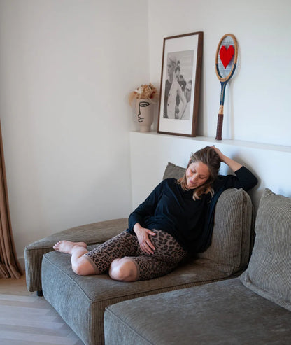 femme enceinte dans un short cycliste grossesse l&